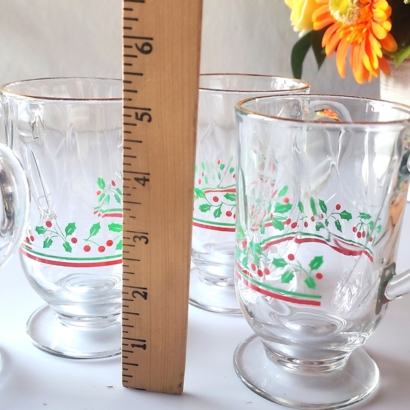 Set of (4) VTG. Arby's Christmas Footed Irish Mugs. - Picture 7 of 8